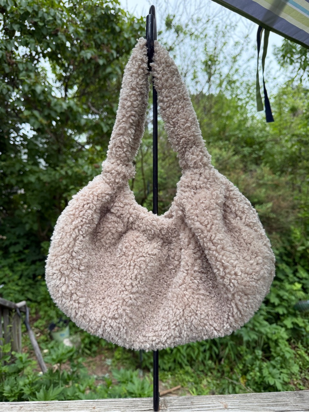 Like Dreams Furry Fabric Hobo One Strap Beige Fun Magnetic Closure Inner Pocket